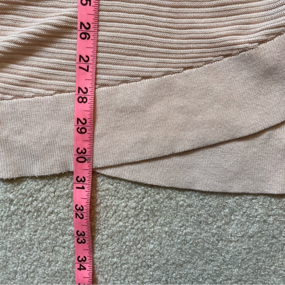 Express Shirt Womens Small Pink Light Longline Tunic Dress Knit Asymmetrical Hem - Picture 9 of 10